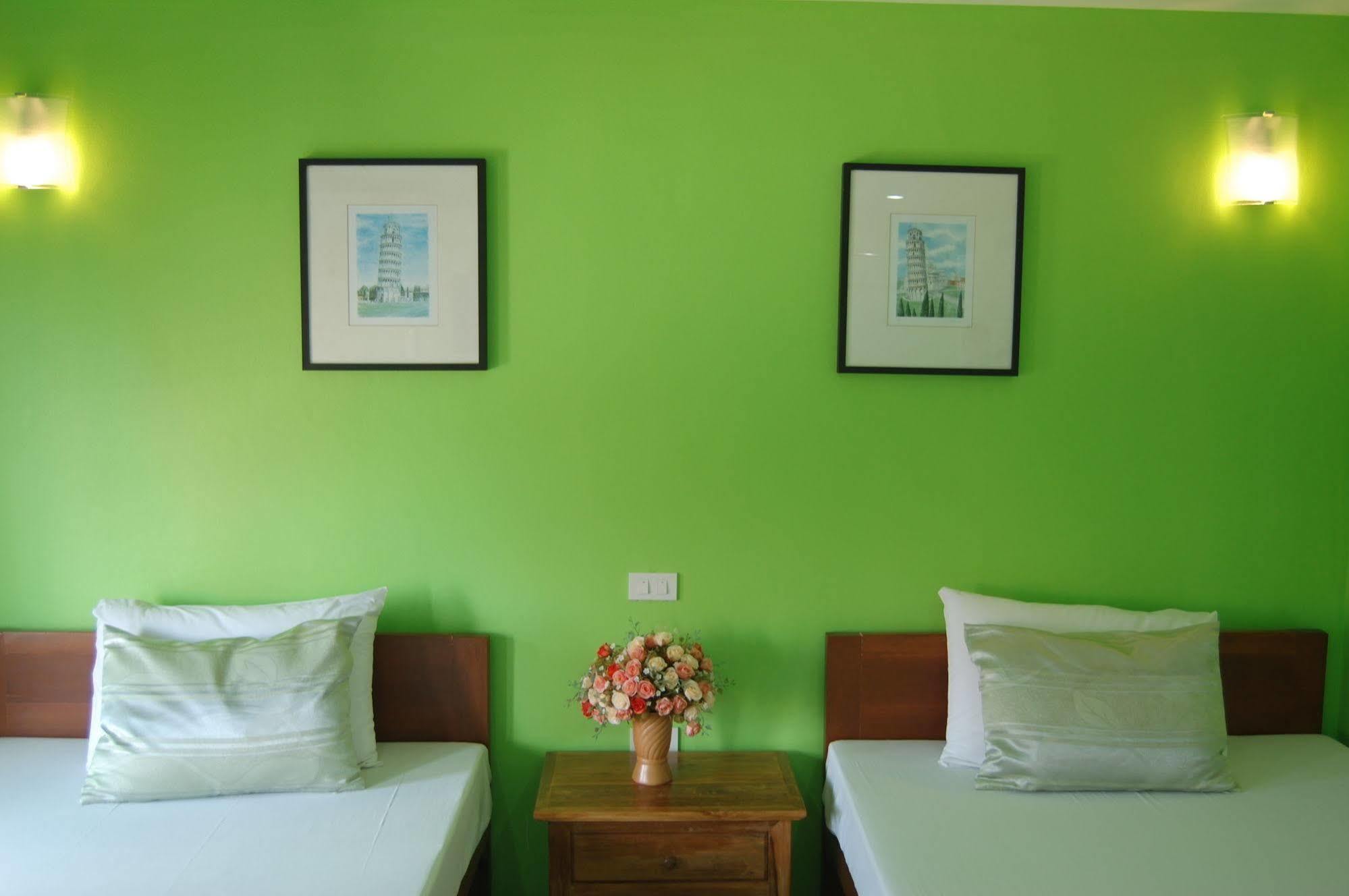 Saengthong Resort Chiangmai チエンマイ エクステリア 写真