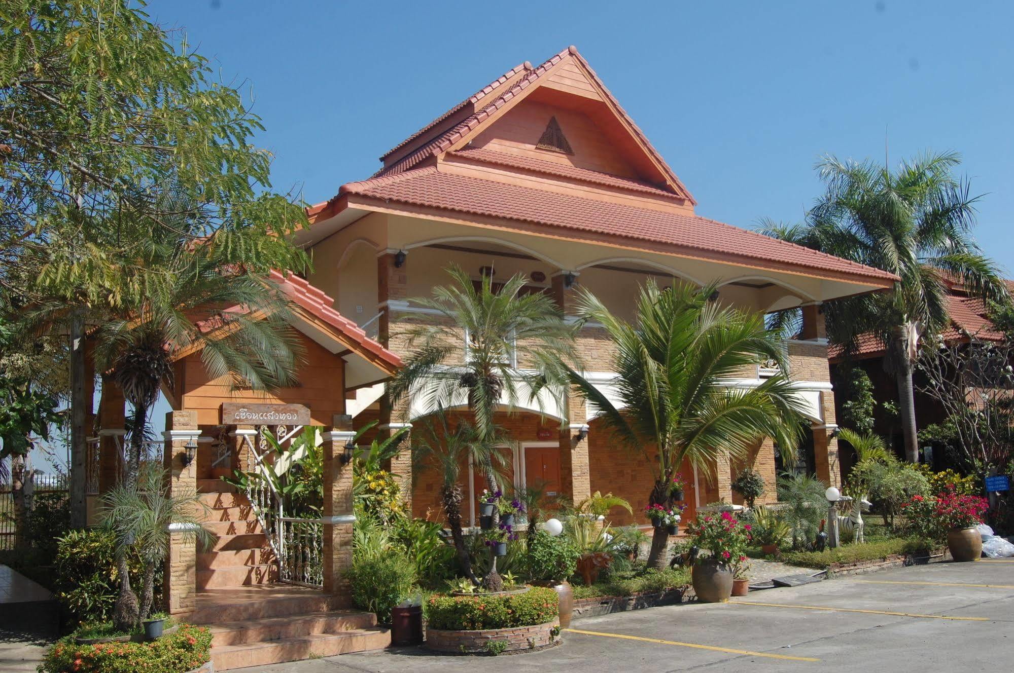 Saengthong Resort Chiangmai チエンマイ エクステリア 写真